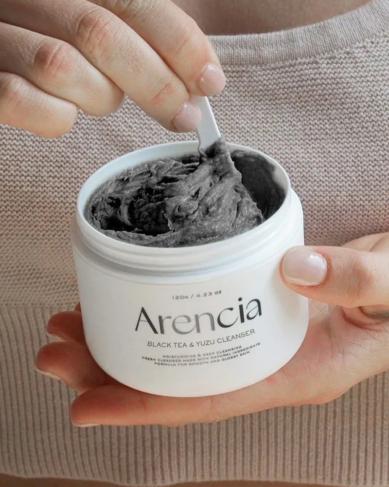 Arencia Fresh Black Tea & Yuzu Cleanser