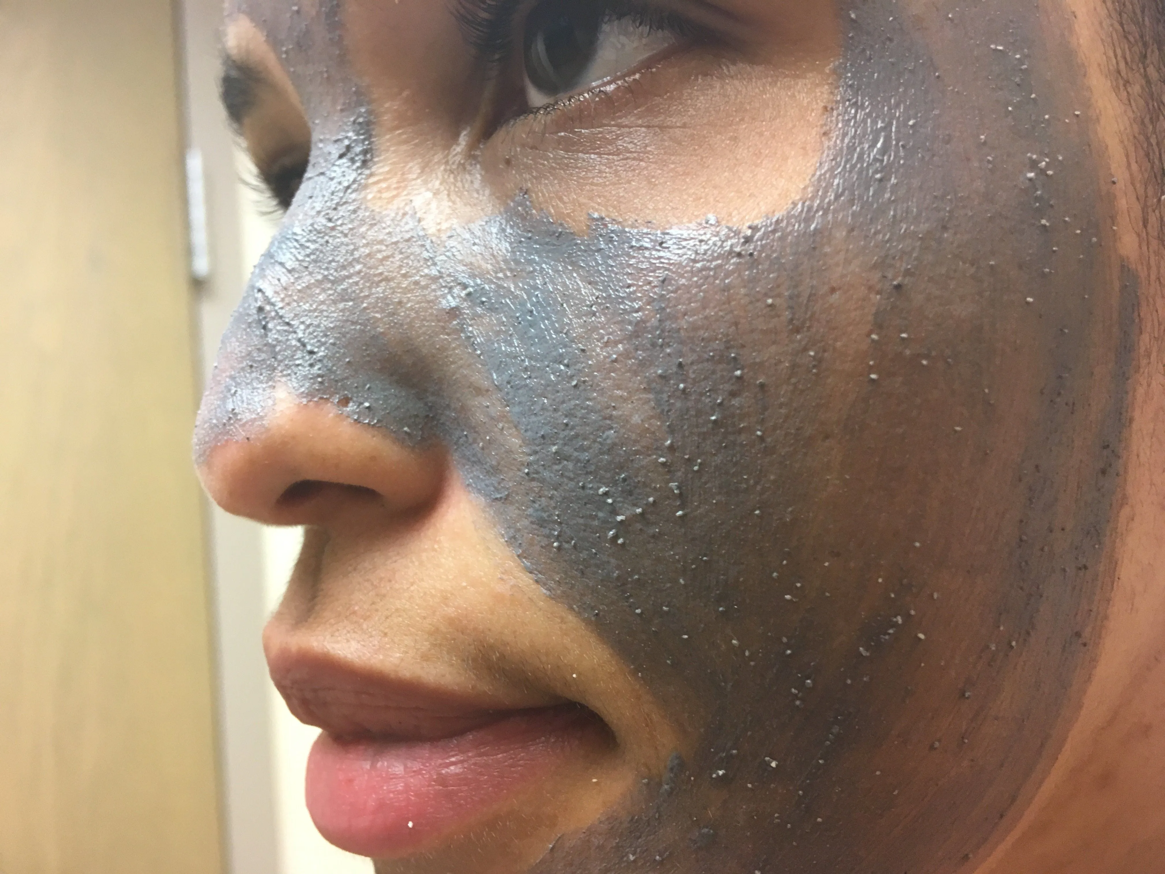 Charcoal   Hibiscus Exfoliating Mask