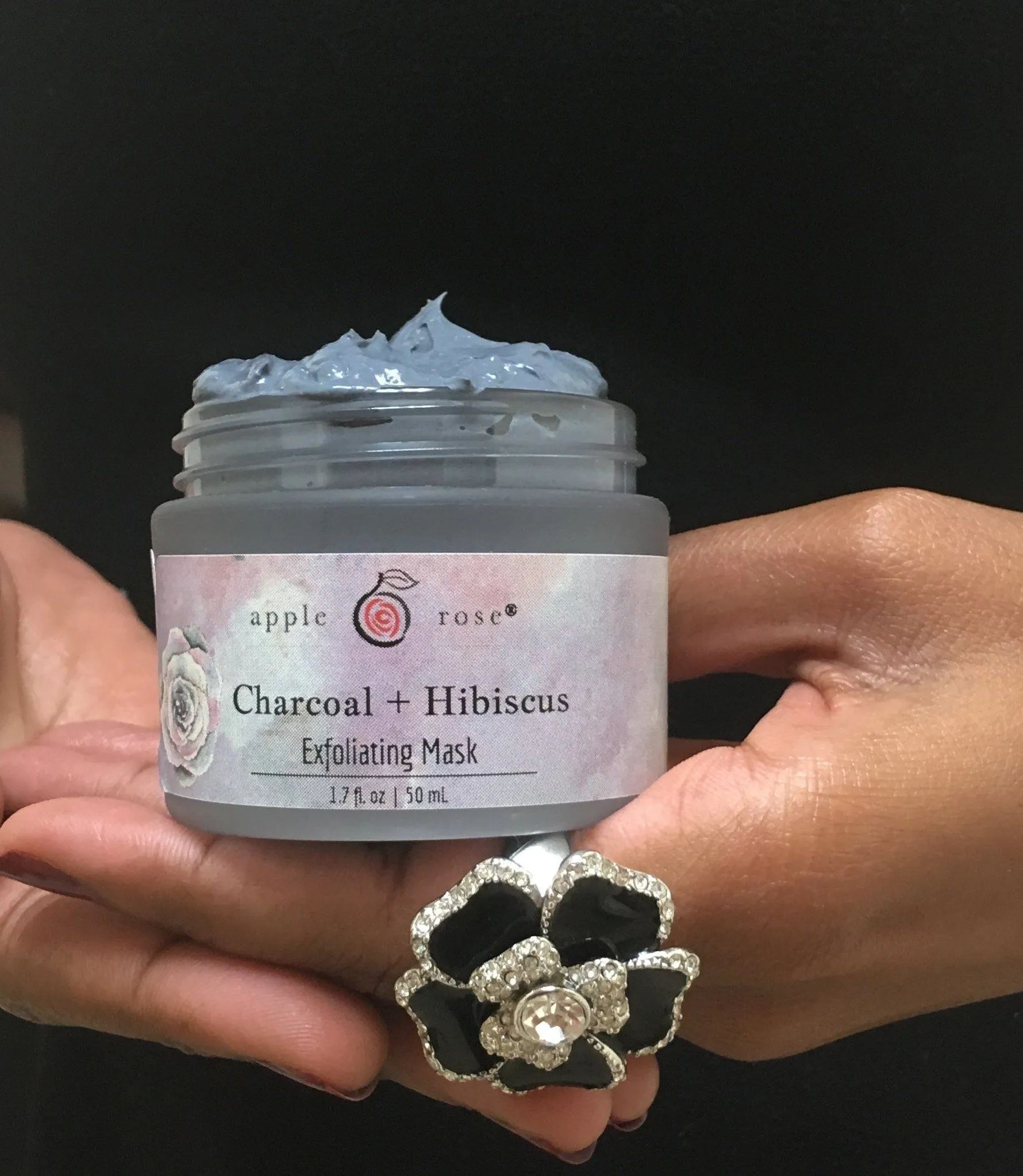 Charcoal   Hibiscus Exfoliating Mask